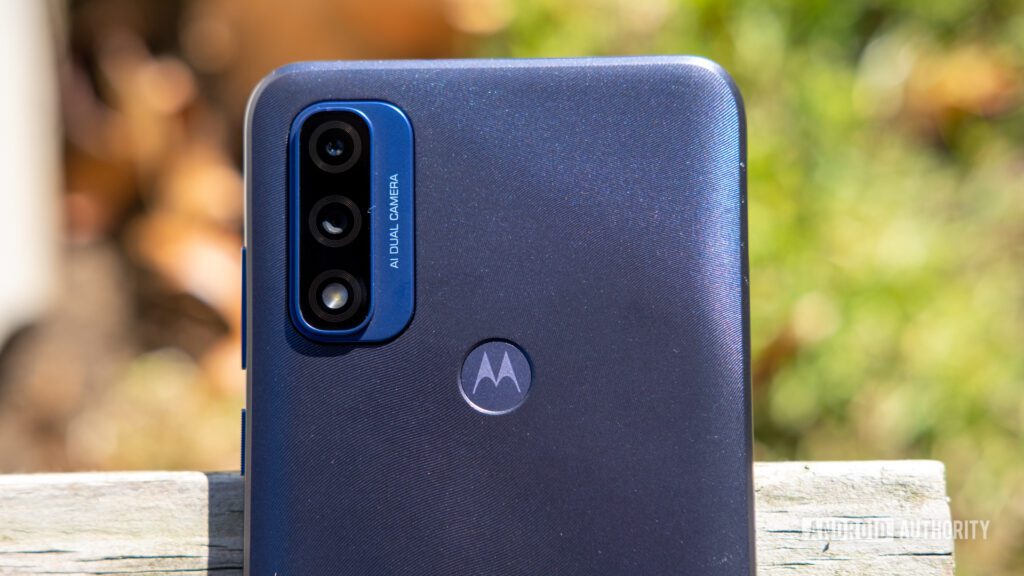 moto g pure cameras close up